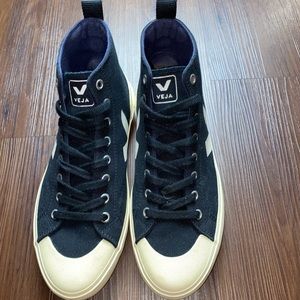 VEJA womans canvas high-top sneakers